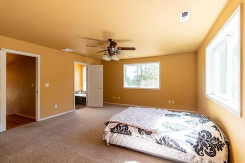 3441 N Obenchain Rd, Eagle Point, OR 97524 photo 23