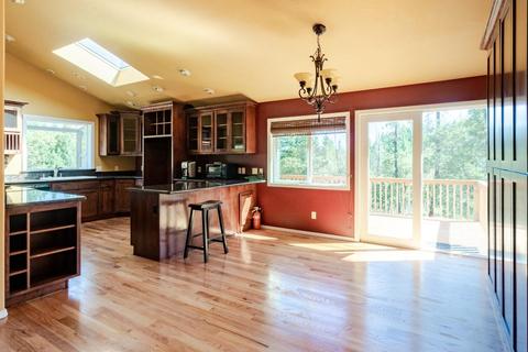 3441 N Obenchain Rd, Eagle Point, OR 97524 photo 8