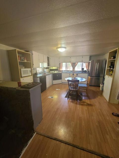 15356 Bear St, La Pine, OR 97739 photo 4
