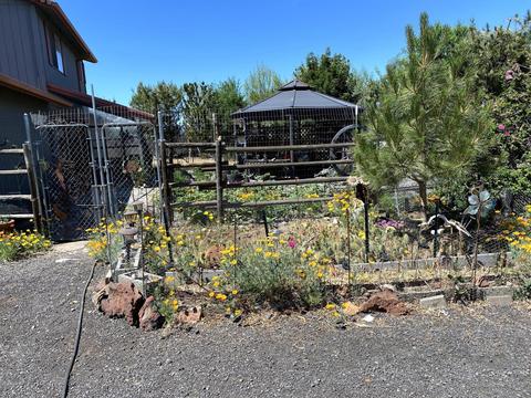 67110 Harrington Loop, Bend, OR 97703 photo 3