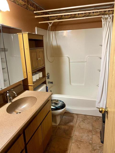 67110 Harrington Loop, Bend, OR 97703 photo 12
