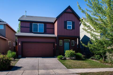2883 NE Sedalia Loop, Bend, OR 97701 photo 2