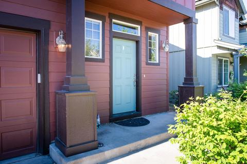 2883 NE Sedalia Loop, Bend, OR 97701 photo 4