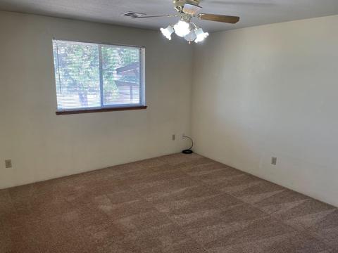 504 W Fifth St, Phoenix, OR 97535 photo 7