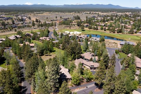 61325 Tam Mcarthur Loop, Bend, OR 97702 photo 33