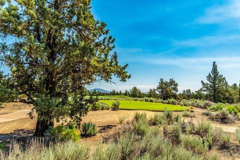 23103 Switchback Ct, Bend, OR 97701 photo 1