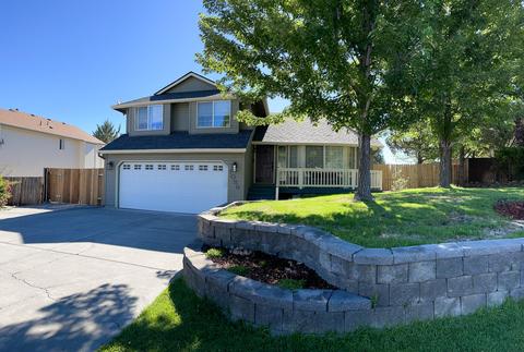 1086 NE Locksley Dr, Bend, OR 97701 photo 2