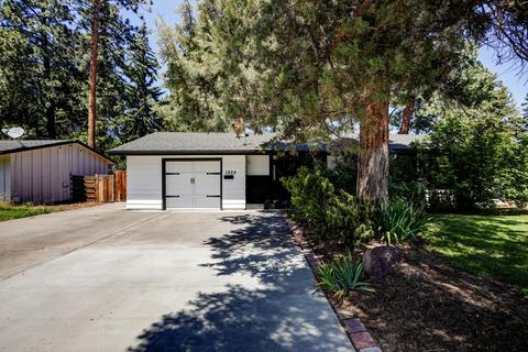 1222 NE Burnside Ave, Bend, OR 97701 photo 34