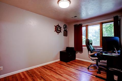 1222 NE Burnside Ave, Bend, OR 97701 photo 27