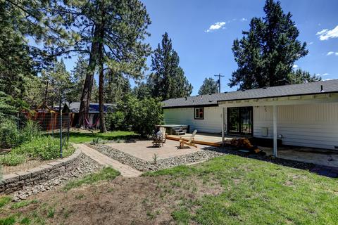 1222 NE Burnside Ave, Bend, OR 97701 photo 18
