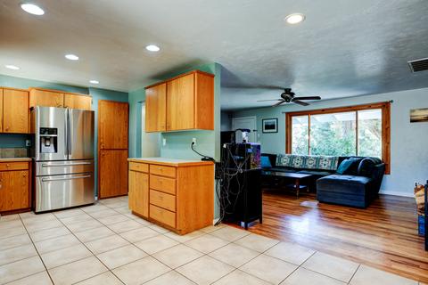 1222 NE Burnside Ave, Bend, OR 97701 photo 9