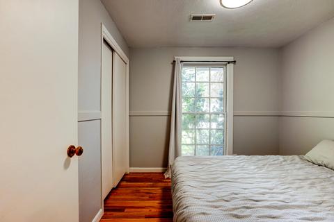 1222 NE Burnside Ave, Bend, OR 97701 photo 30