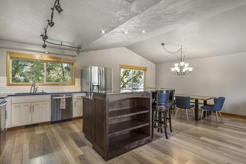 1325 NE Paula Dr, Bend, OR 97701 photo 17