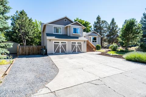 1325 NE Paula Dr, Bend, OR 97701 photo 4