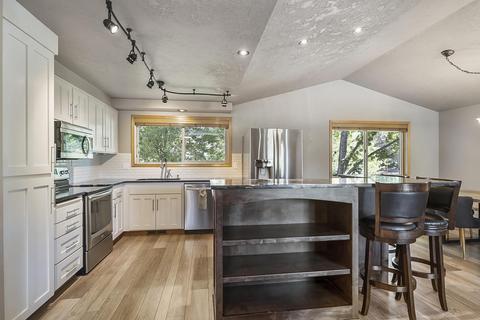 1325 NE Paula Dr, Bend, OR 97701 photo 16