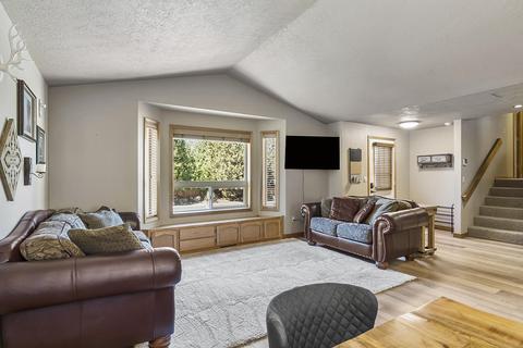 1325 NE Paula Dr, Bend, OR 97701 photo 11