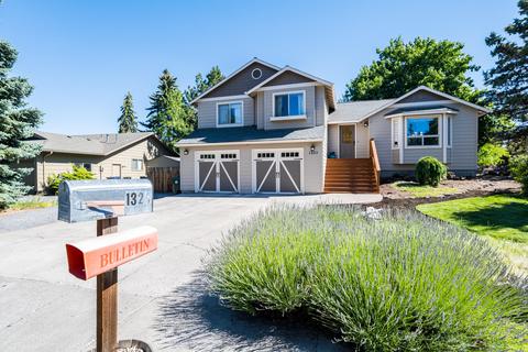 1325 NE Paula Dr, Bend, OR 97701 photo 2