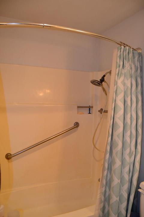 531 W River St, Cave Junction, OR 97523 photo 10