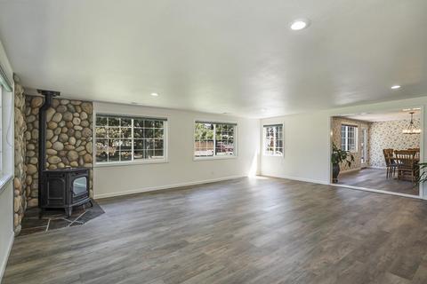 21421 Keyte Ln, Bend, OR 97701 photo 18