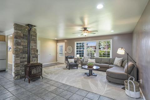 21421 Keyte Ln, Bend, OR 97701 photo 8