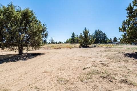 21421 Keyte Ln, Bend, OR 97701 photo 24