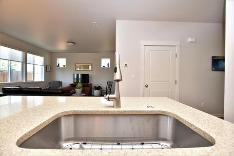 20430 Cider Ct, Bend, OR 97702 photo 14