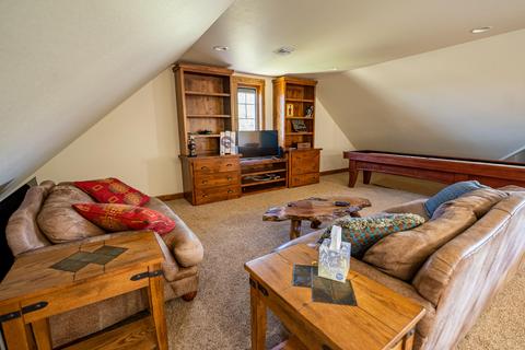 63545 Overtree Rd, Bend, OR 97701 photo 18