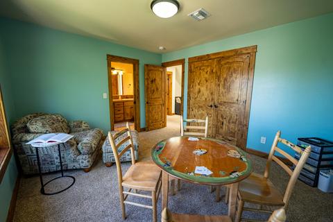 63545 Overtree Rd, Bend, OR 97701 photo 23