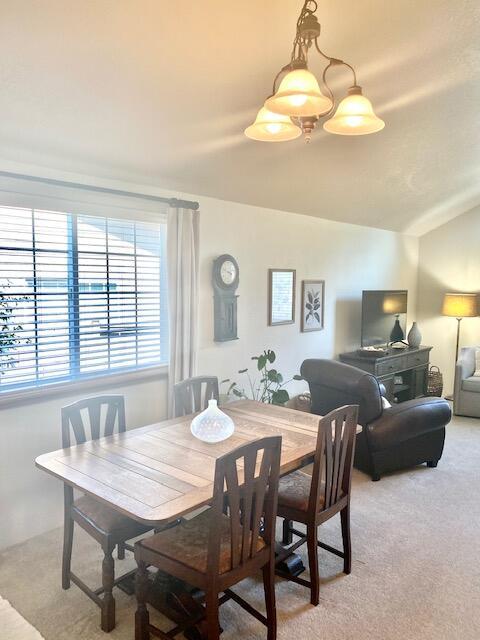 1081 Cherry St, Central Point, OR 97502 photo 9