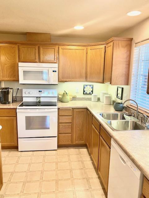 1081 Cherry St, Central Point, OR 97502 photo 8