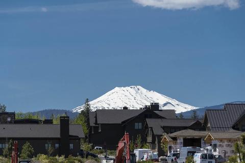 19302 Outrider Loop, Bend, OR 97702 photo 4