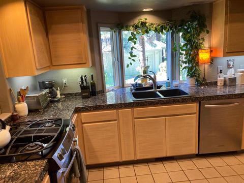 60709 Willow Creek Loop, Bend, OR 97702 photo 9