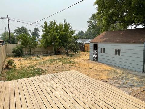 2452 Applegate Ave, Klamath Falls, OR 97601 photo 5
