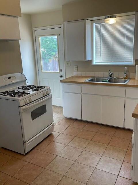 2452 Applegate Ave, Klamath Falls, OR 97601 photo 13