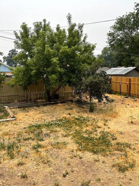 2452 Applegate Ave, Klamath Falls, OR 97601 photo 9