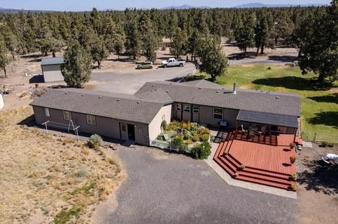 63655 Pioneer Loop, Bend, OR 97701 photo 5