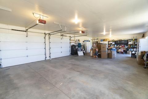 63655 Pioneer Loop, Bend, OR 97701 photo 24