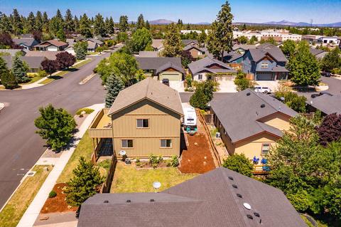 20398 Shetland Loop, Bend, OR 97703 photo 35