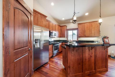 20398 Shetland Loop, Bend, OR 97703 photo 10