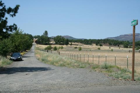 1213 Stevens Rd, Eagle Point, OR 97524 photo 13