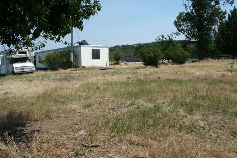 1213 Stevens Rd, Eagle Point, OR 97524 photo 3