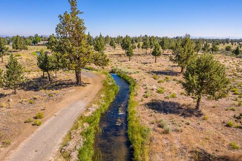 62385 Hamby Rd, Bend, OR 97701 photo 12