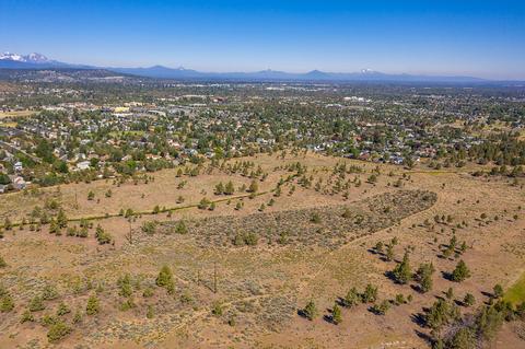 62385 Hamby Rd, Bend, OR 97701 photo 9