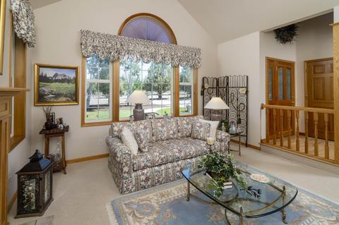 23308 Chisholm Trl, Bend, OR 97702 photo 5