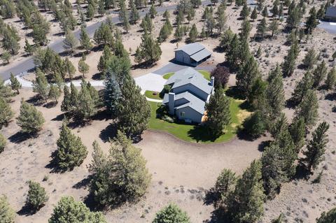 23308 Chisholm Trl, Bend, OR 97702 photo 34