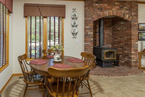 23308 Chisholm Trl, Bend, OR 97702 photo 10