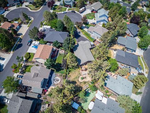 3136 NE John Ct, Bend, OR 97701 photo 4