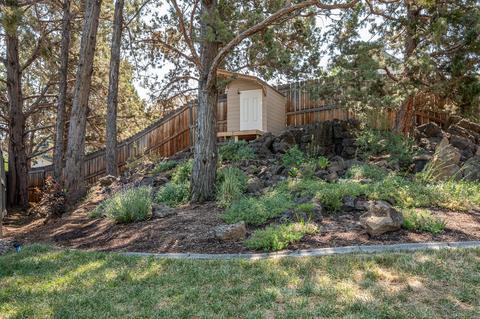 3136 NE John Ct, Bend, OR 97701 photo 28