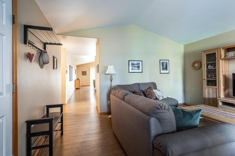 3136 NE John Ct, Bend, OR 97701 photo 12