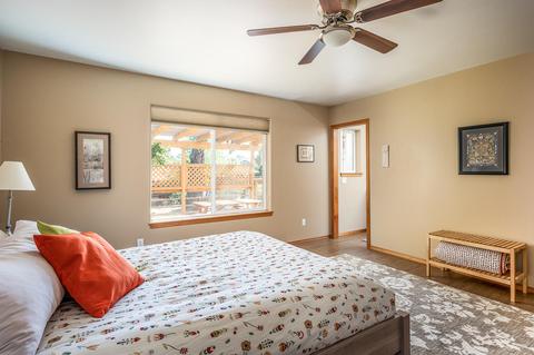 3136 NE John Ct, Bend, OR 97701 photo 37
